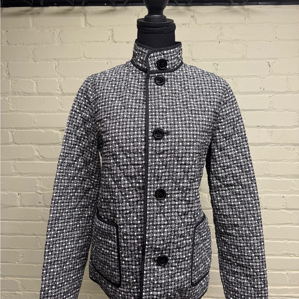 Talbots, Black and White patterned REVERSIBLE quilted Jacket, Size: S